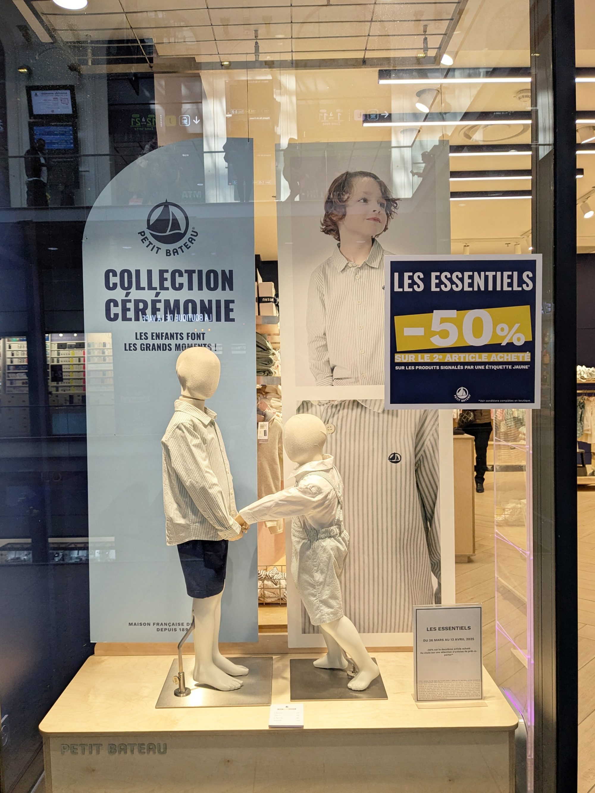 Petitbateau-vitrine-Lucieconan-Graphisme-Paris-9B