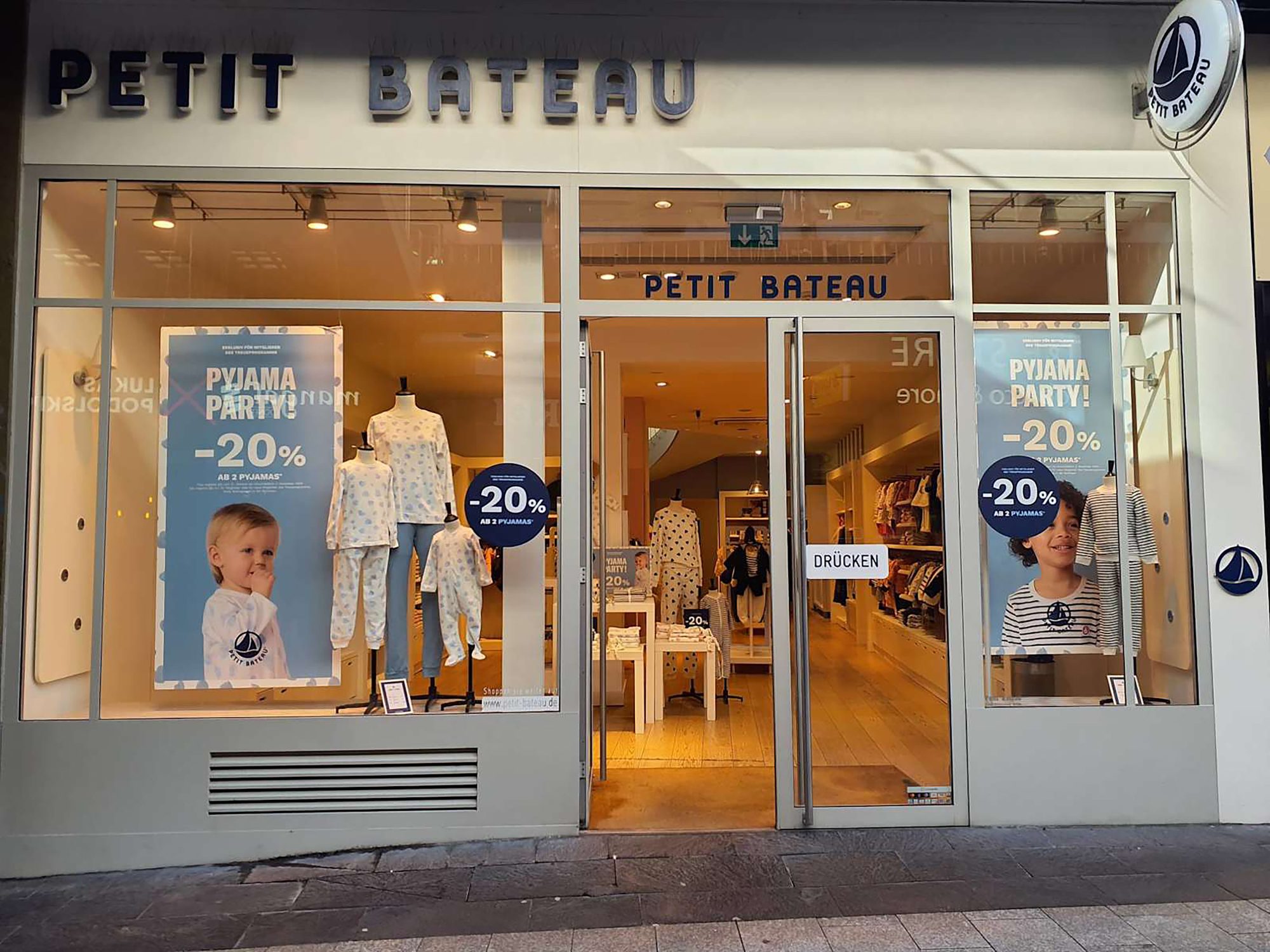 Vitrine Soldes globale (1)